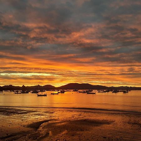 Jabuticasa Cabana De Madeira Na Praia Penha  Eksteriør bilde
